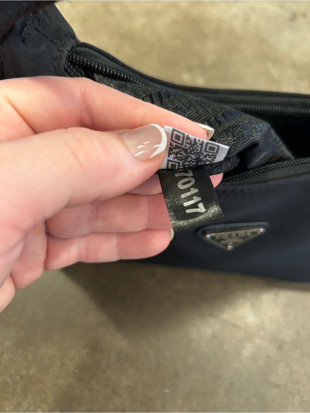 Prada Black Nylon 2000 Re-Edition Mini Shoulder Bag - Picture 4 of 4